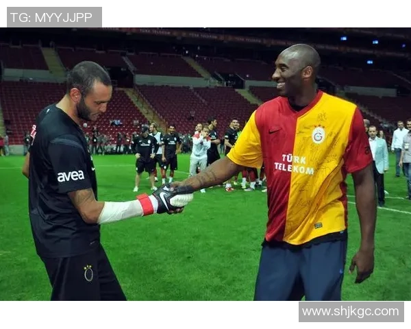 NBA球星与足球明星谁更强？跨界对比看谁更具运动天赋与影响力