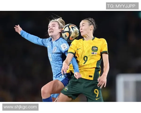 女足球星克尔:从草根到巅峰的奋斗历程与全球影响力 女足球星克尔:从草根到巅峰的奋斗历程与全球影响力